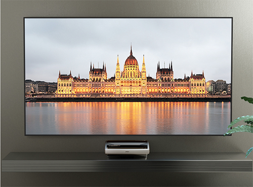 堅果U1 4K激光<a href=http://m.yinshitimesdesign.com/zixun/dianshi/ target=_blank class=infotextkey>電視</a>